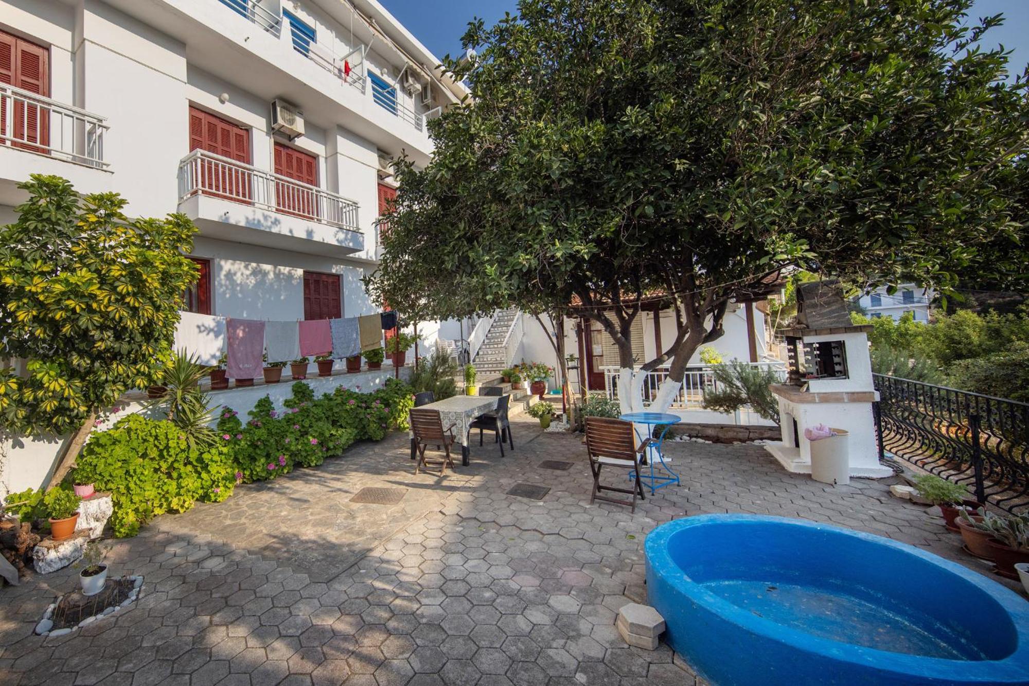 Nikos Rooms Votsi  Dış mekan fotoğraf